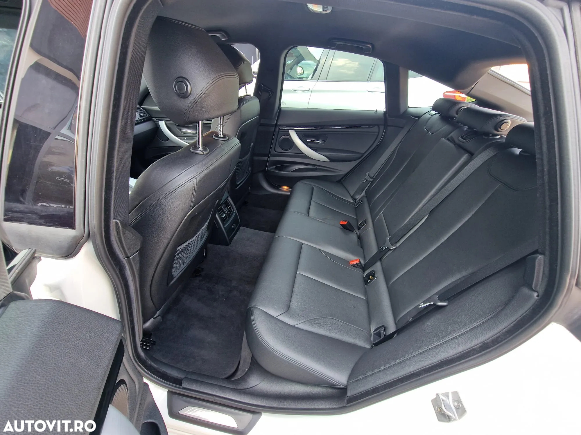 BMW Seria 3 - 14