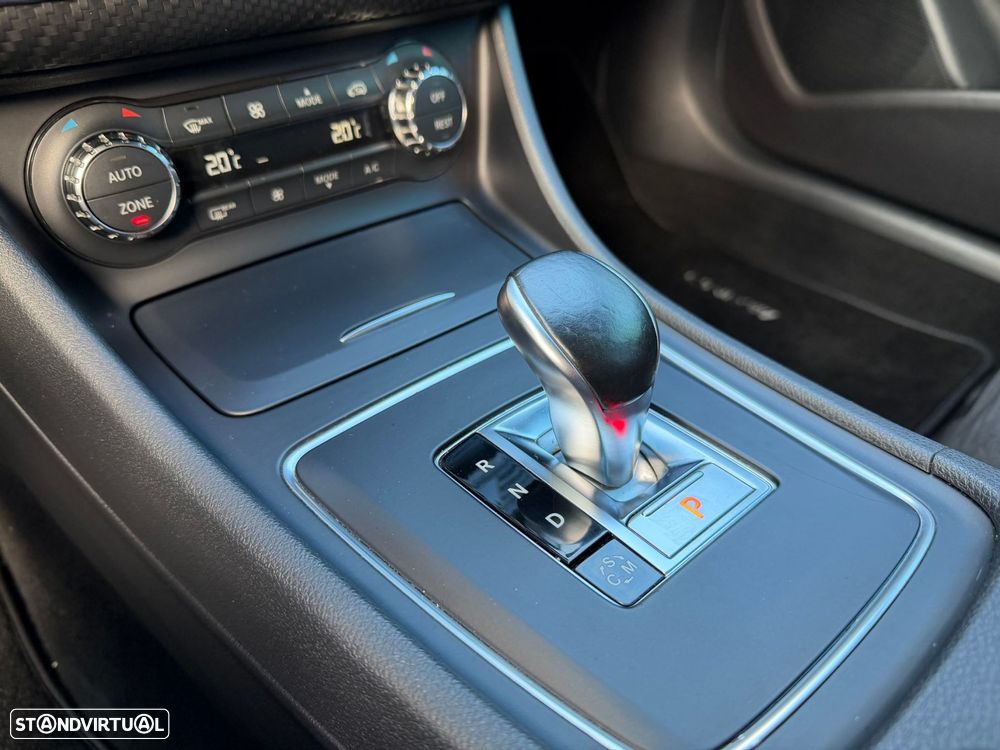 Mercedes-Benz A 45 AMG 4-Matic - 23