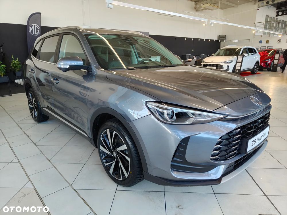 MG ZS Hybrid+ - 4