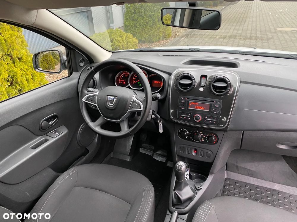 Dacia Logan 1.2 16V Access - 6