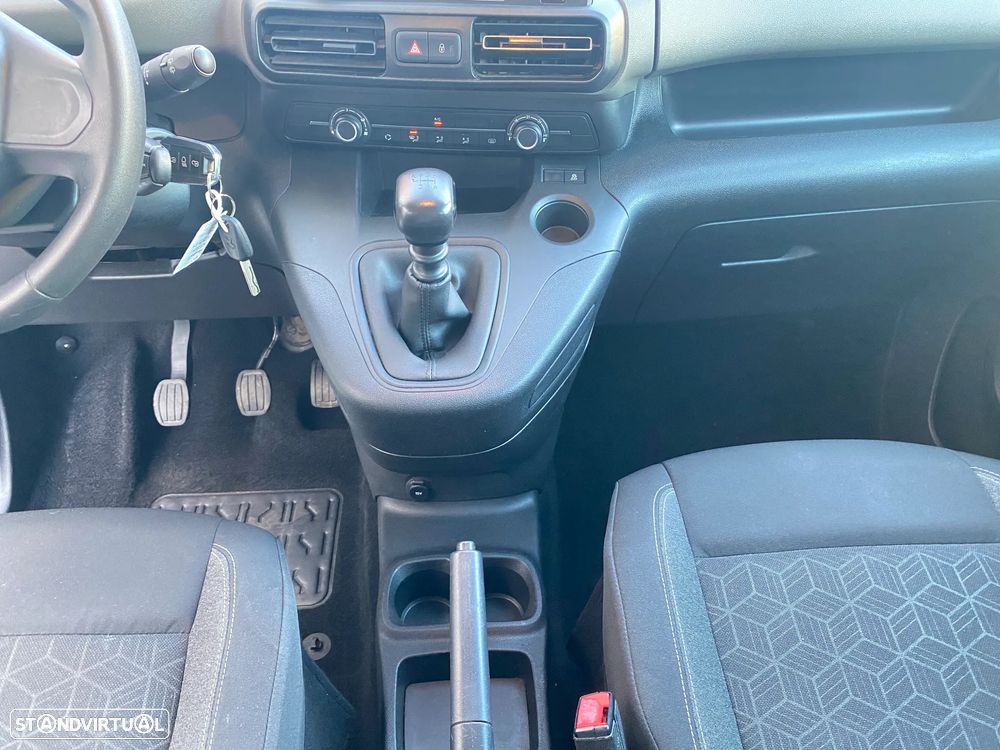 Peugeot Rifter 1.2 PureTech Active - 21