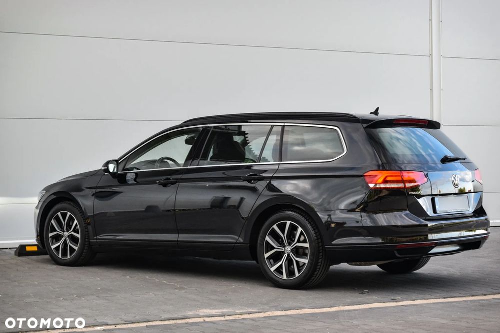 Volkswagen Passat 1.5 TSI EVO Elegance DSG - 10
