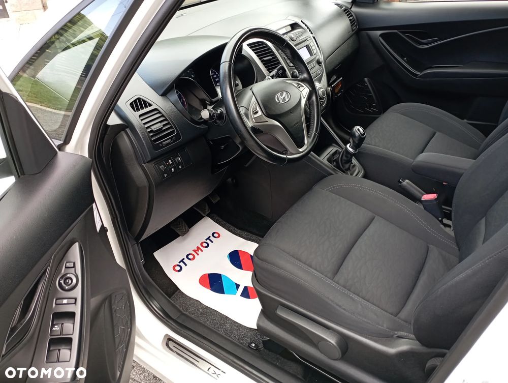 Hyundai ix20 1.4 blue Style - 8