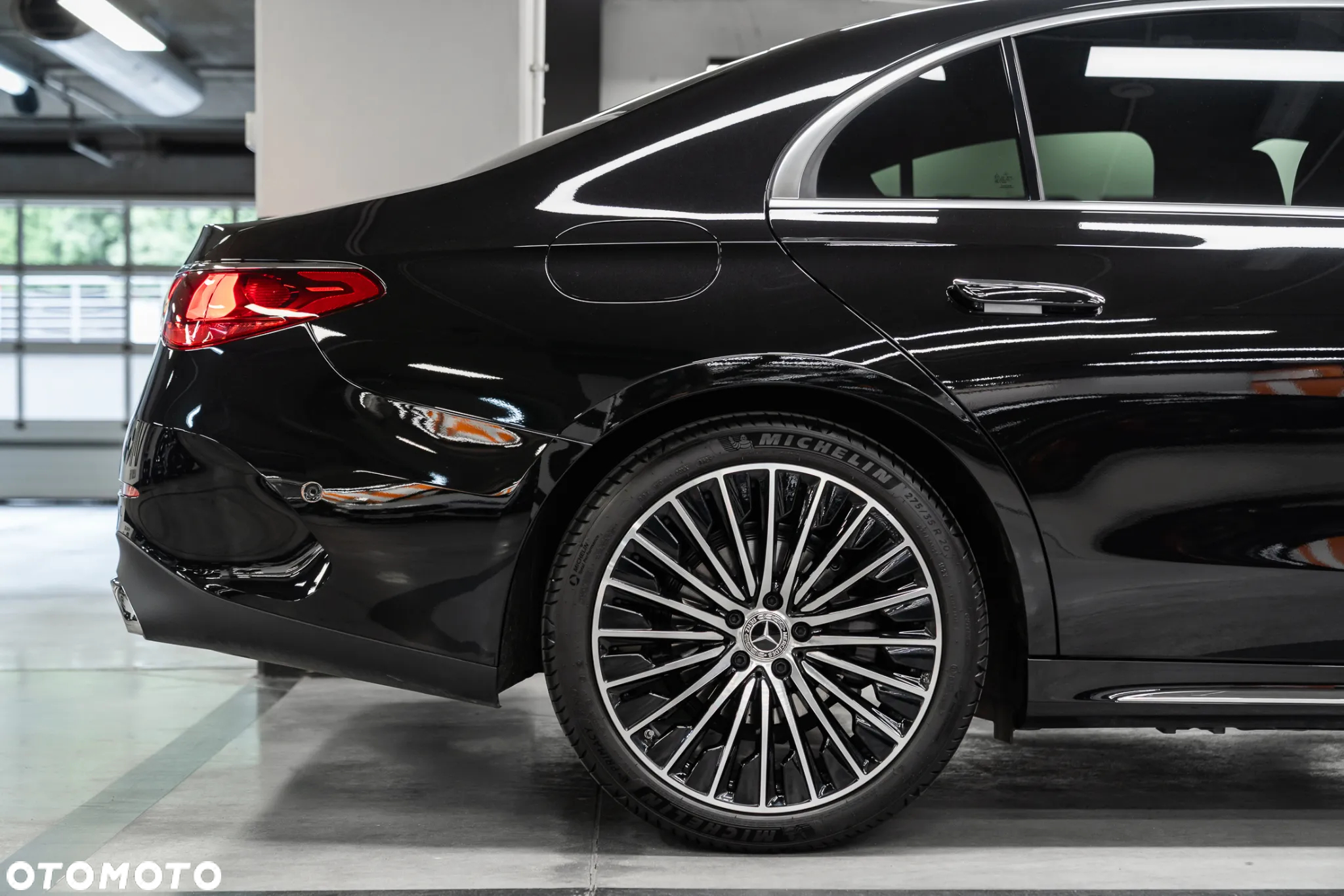 Mercedes-Benz Klasa E 220 d 4-Matic AMG - 15