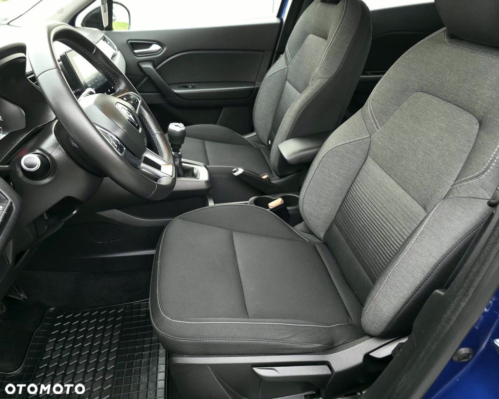 Renault Captur - 22