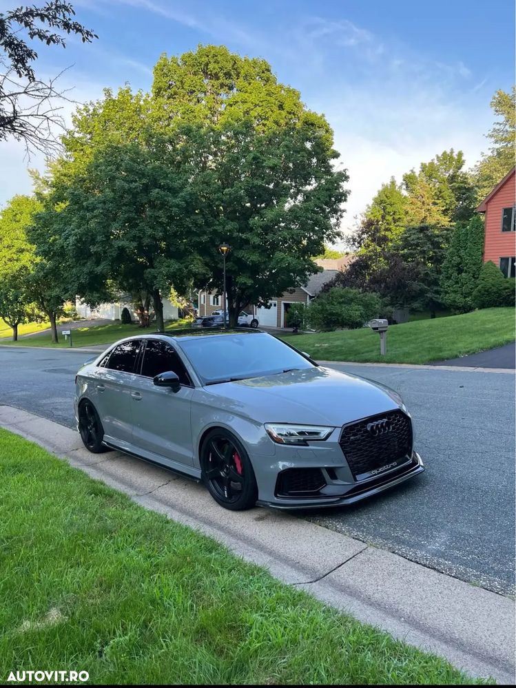 Audi RS3 - 3