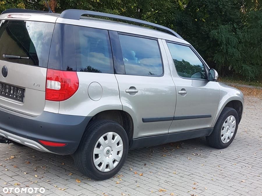 Skoda Yeti 2012 photo 3