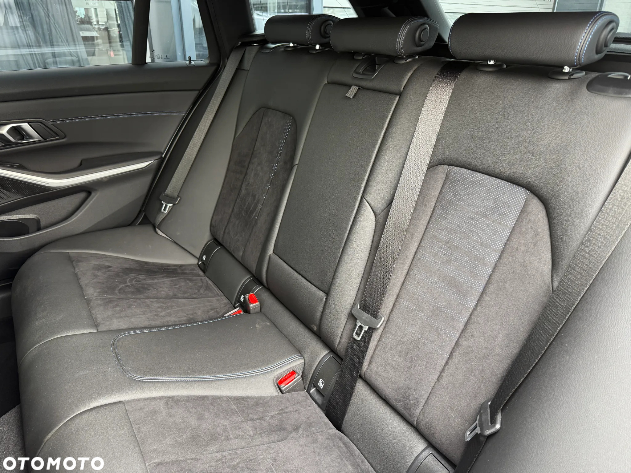 BMW Seria 3 320d xDrive M Sport sport - 30