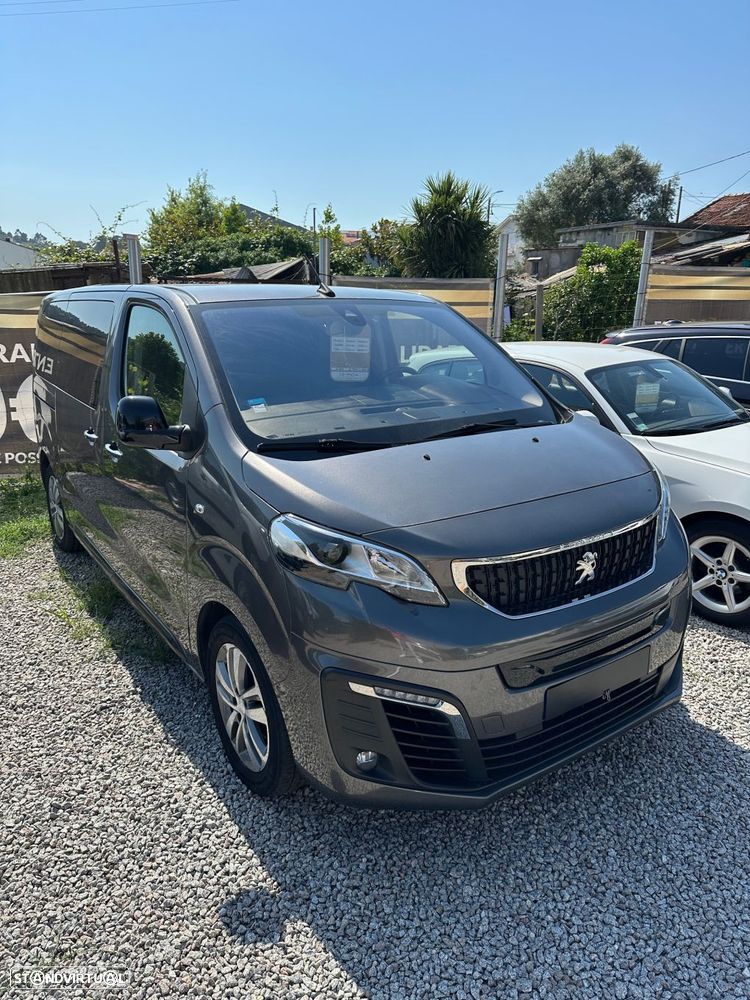 Peugeot Traveller - 8