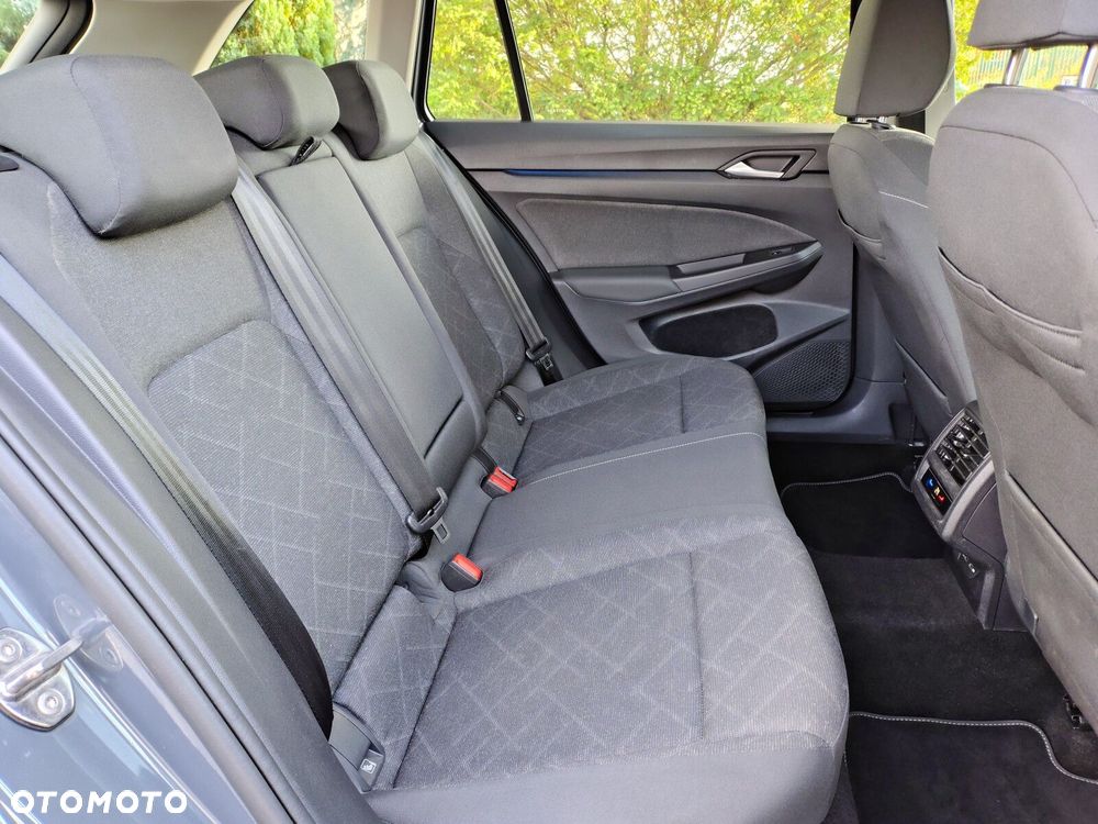 Volkswagen Golf - 17