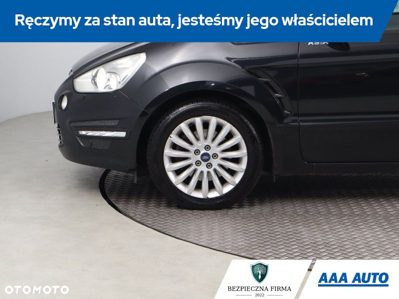 Ford S-Max - 16
