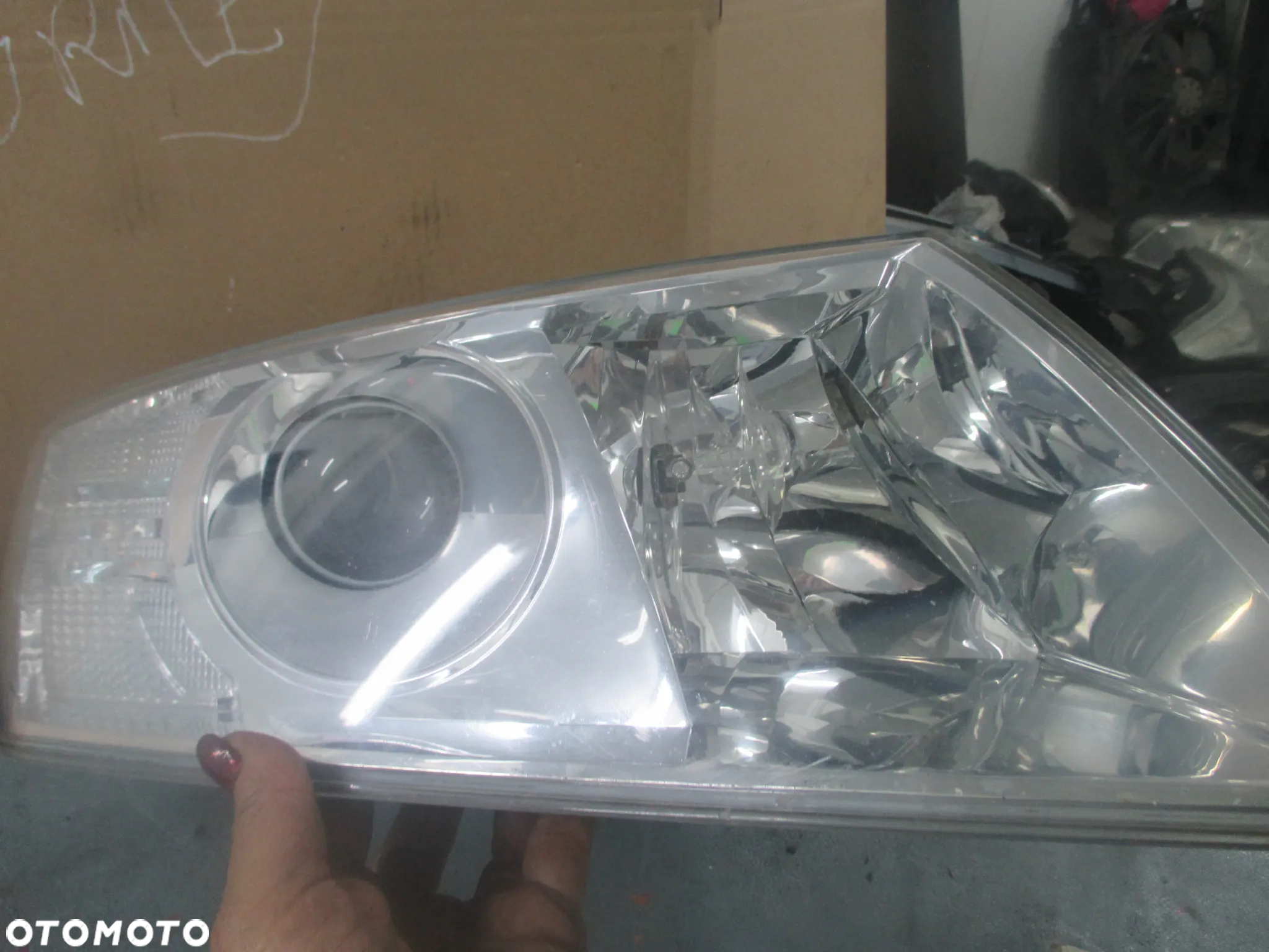 lampa prawa Skoda Octavia II Xenon Europa Orginał - 9