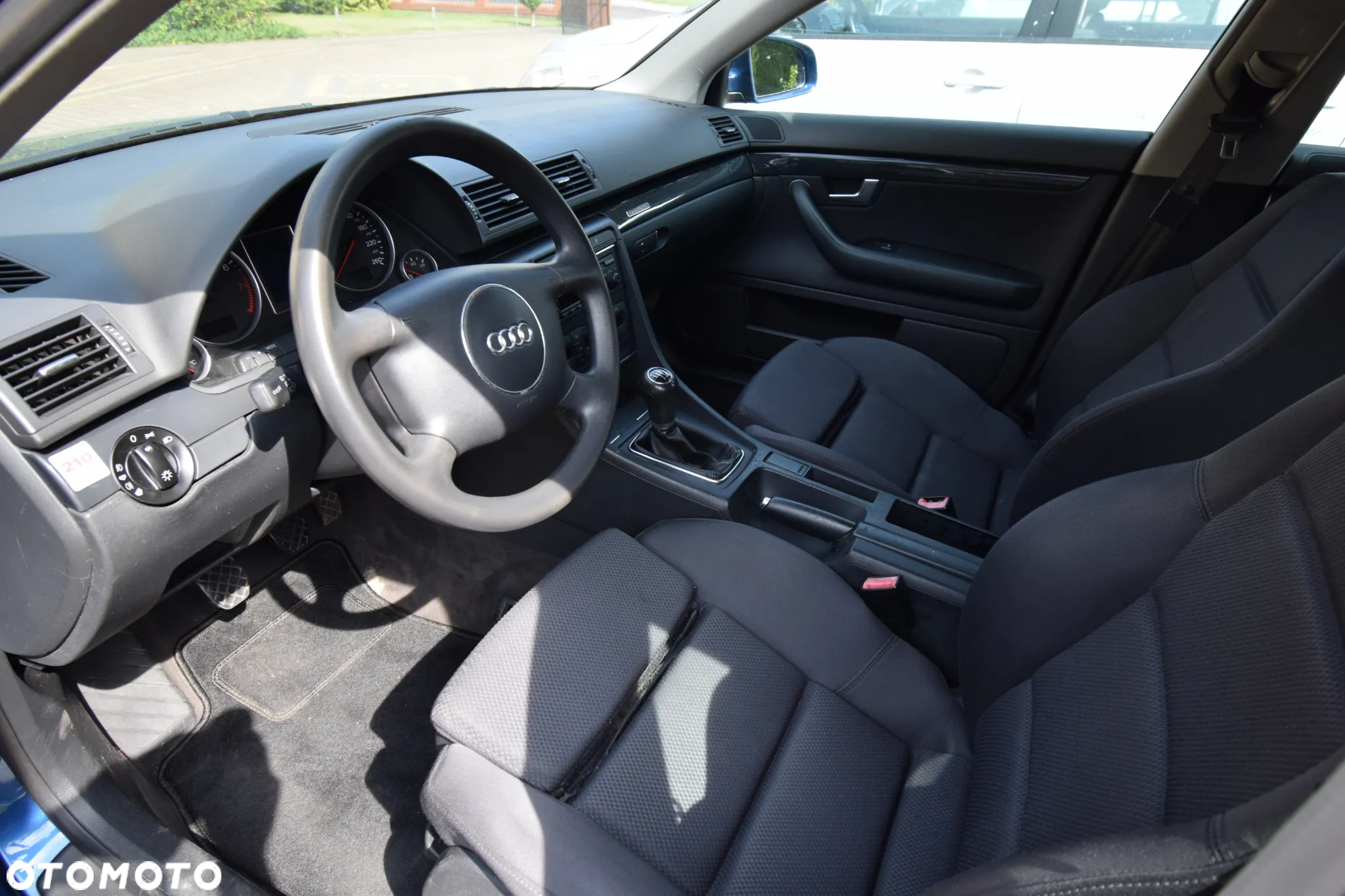 Audi A4 1.8T Quattro - 15