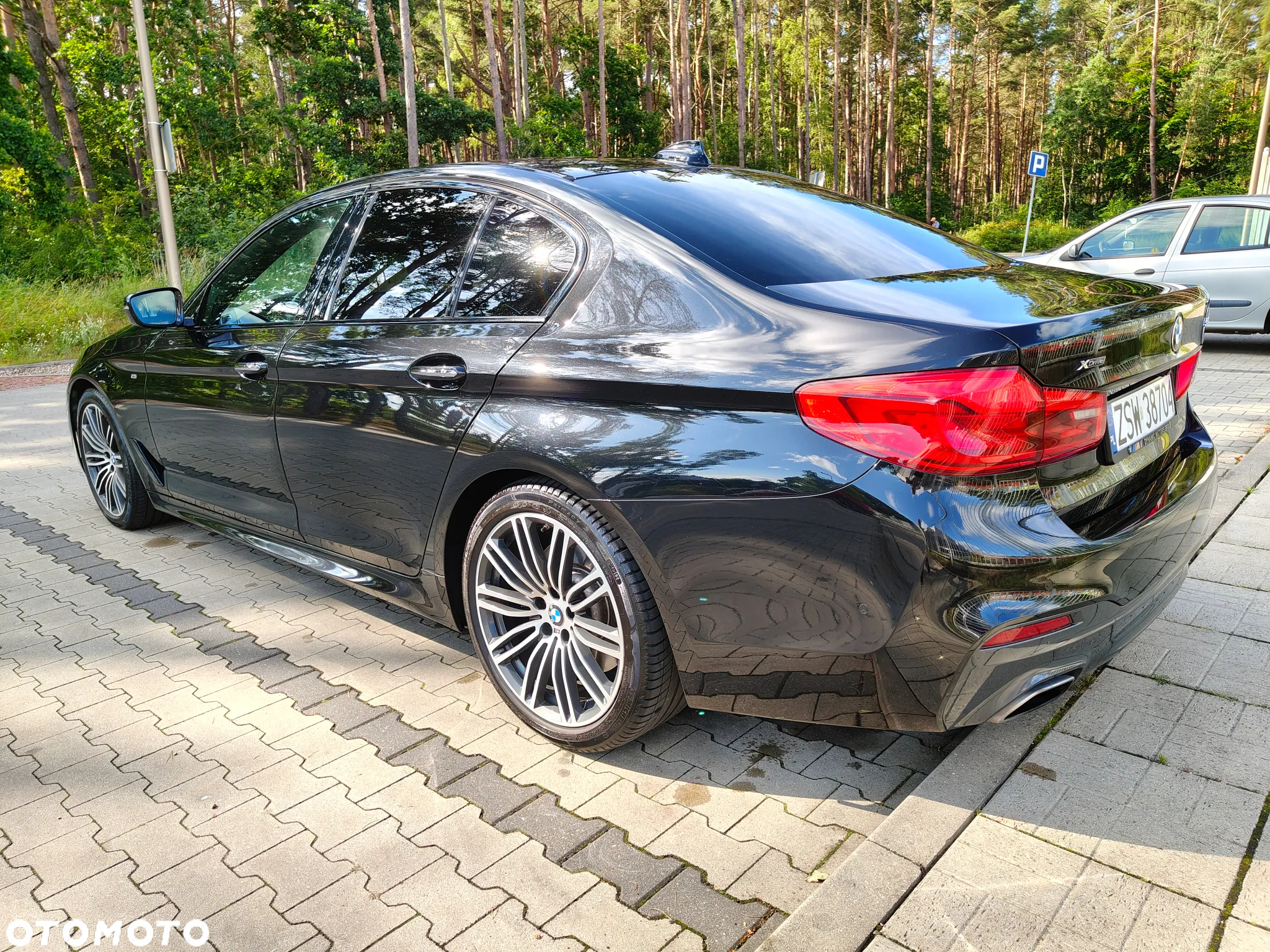 BMW Seria 5 530i GPF xDrive M Sport sport - 4