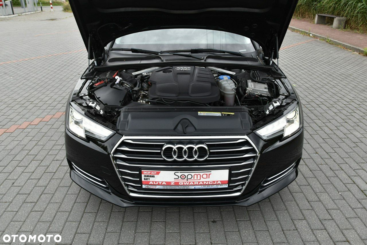 Audi A4 2.0 TDI Design S tronic - 29