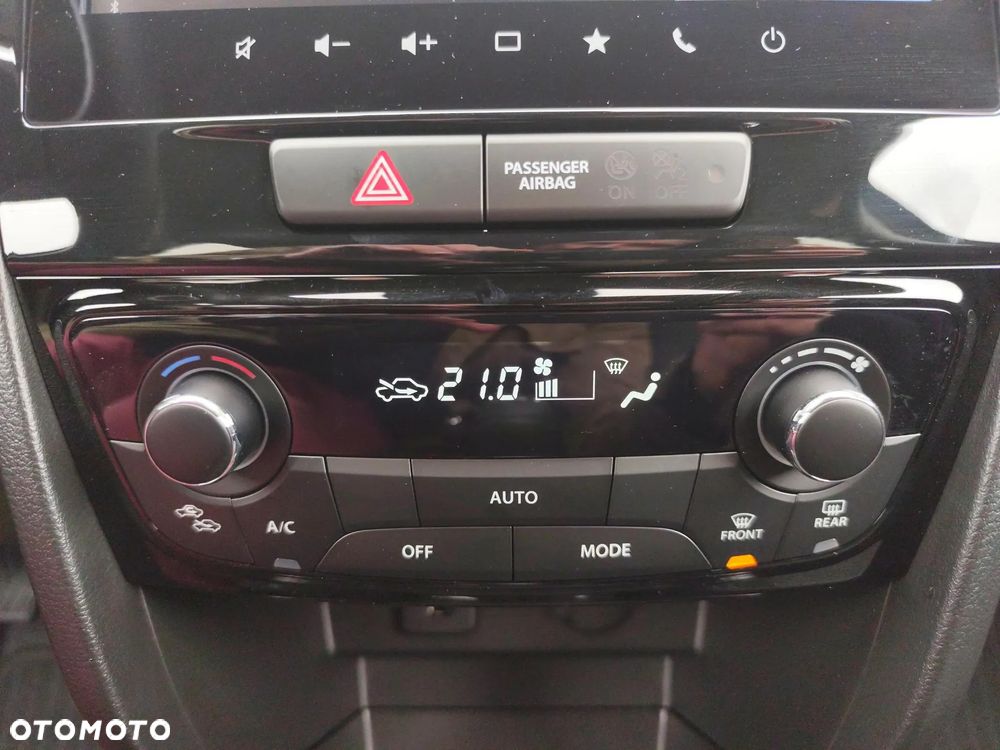 Suzuki Vitara 1.4 Boosterjet mHEV Premium Plus 2WD - 30