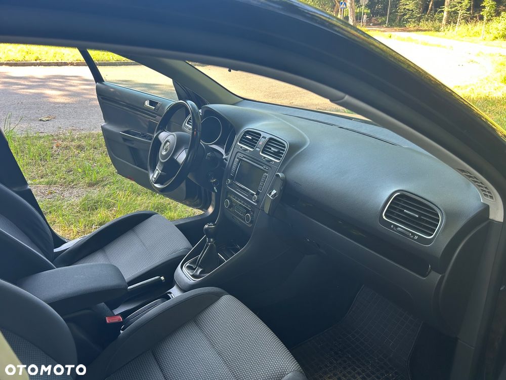 Volkswagen Golf 2.0 TDI Highline - 12