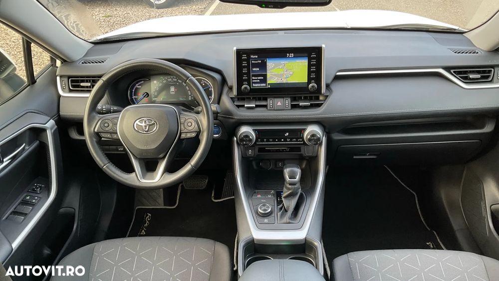 Toyota RAV4 2.5 Hybrid VVT-iE 4x2 Dynamic - 13