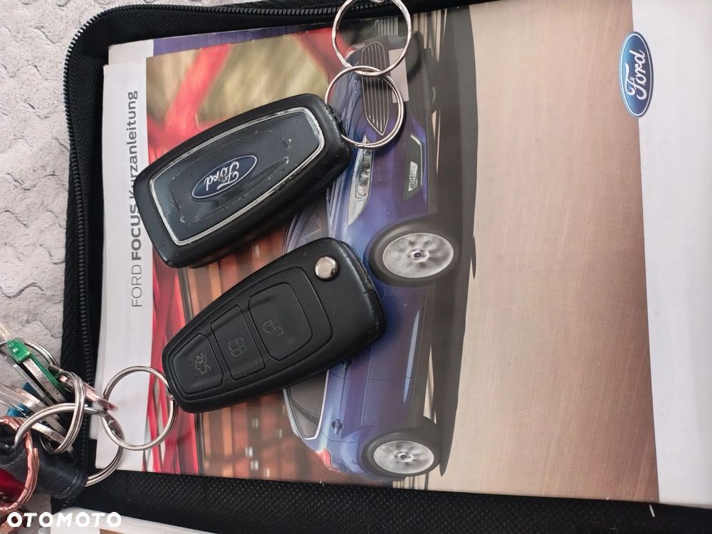 Ford Focus - 7