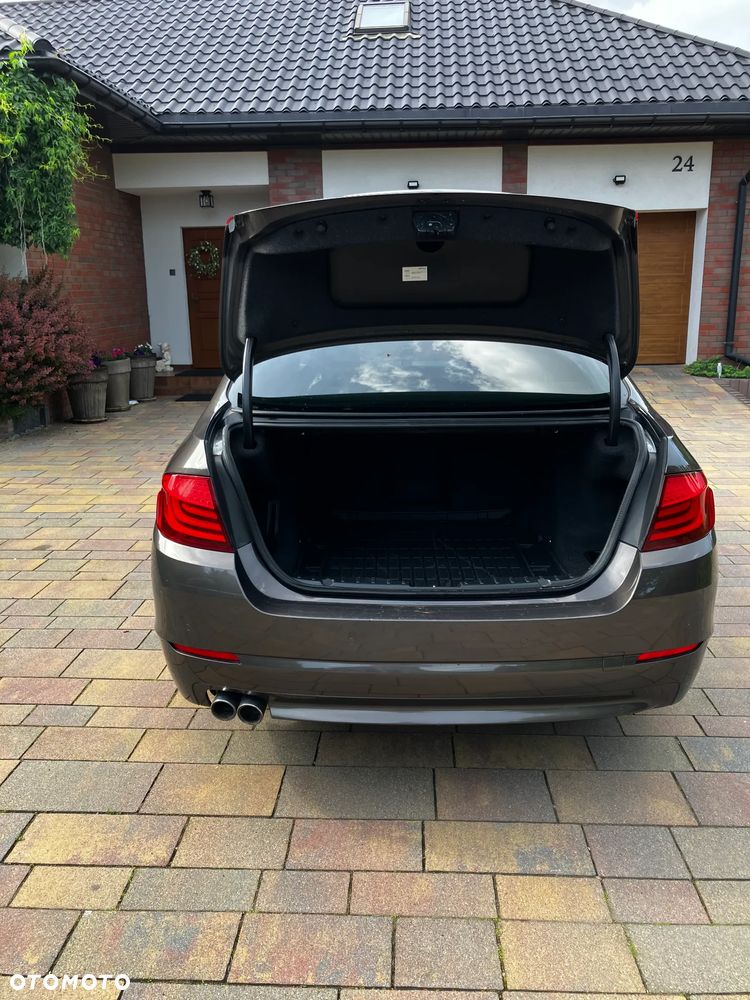 BMW Seria 5 520d Efficient Dynamics - 9