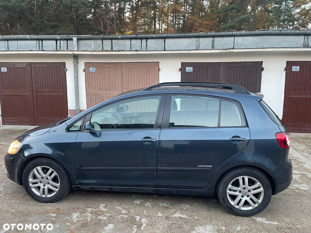 Volkswagen Golf - 20