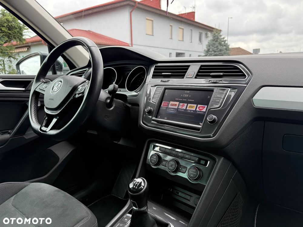 Volkswagen Tiguan - 30
