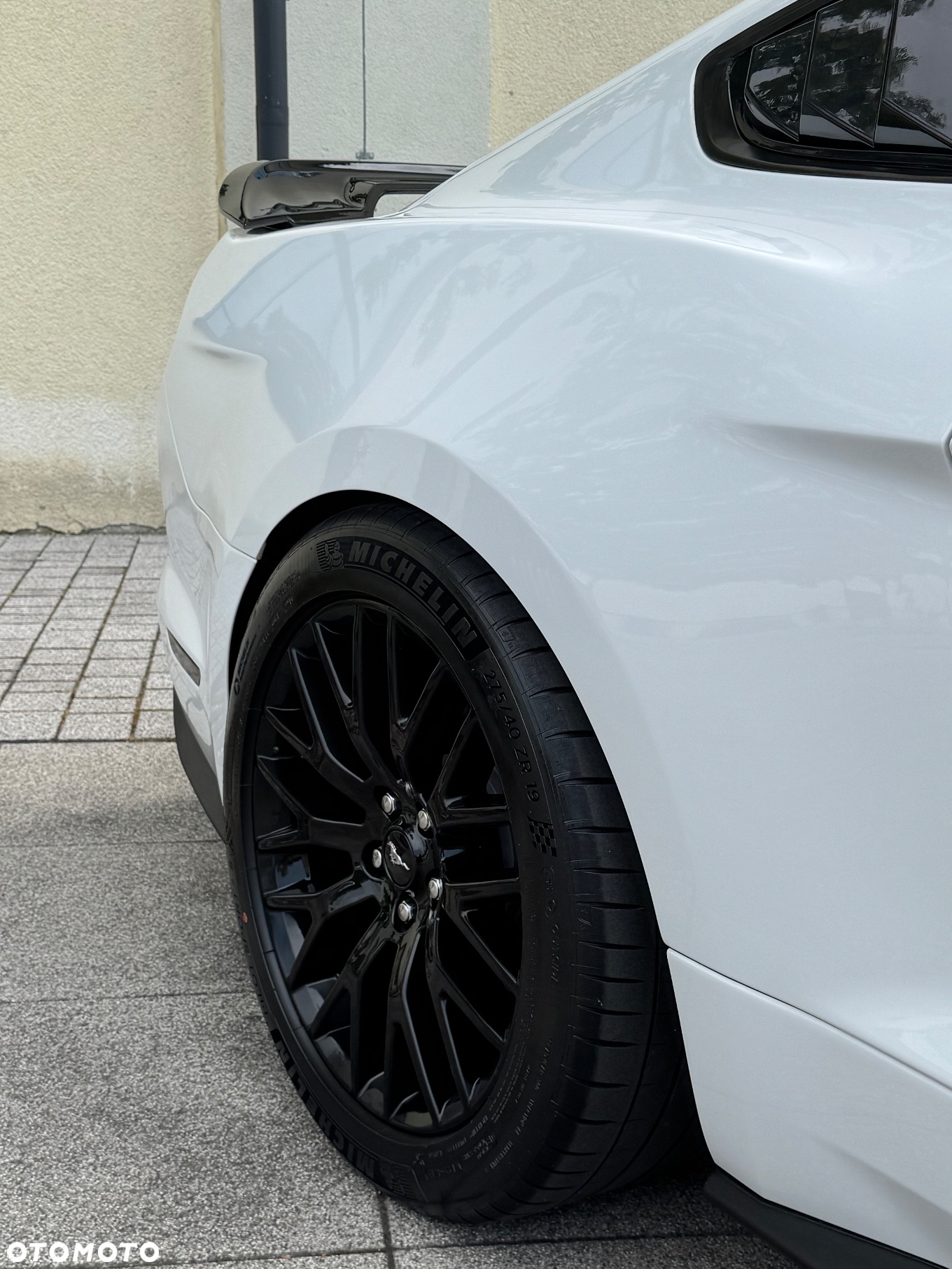 Ford Mustang 5.0 V8 GT - 9
