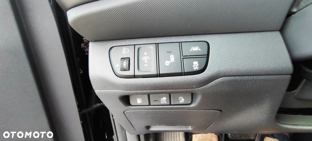 Hyundai IONIQ 1.6 GDI Style - 25