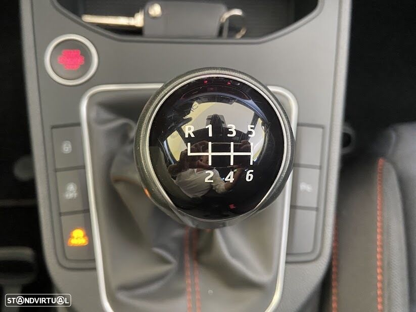 SEAT Ibiza 1.0 TSI FR - 27