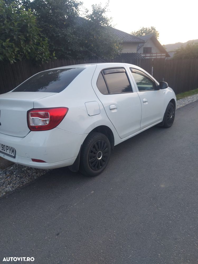 Dacia Logan 2013 photo 3
