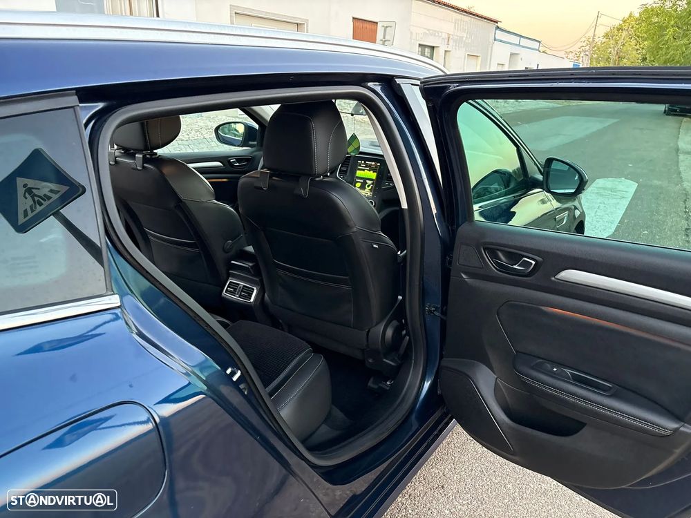 Renault Mégane Sport Tourer 1.6 dCi Intens - 8