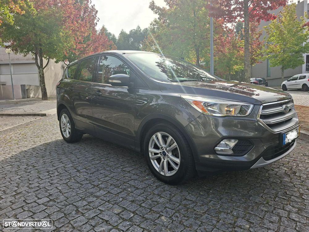 Ford Kuga - 15
