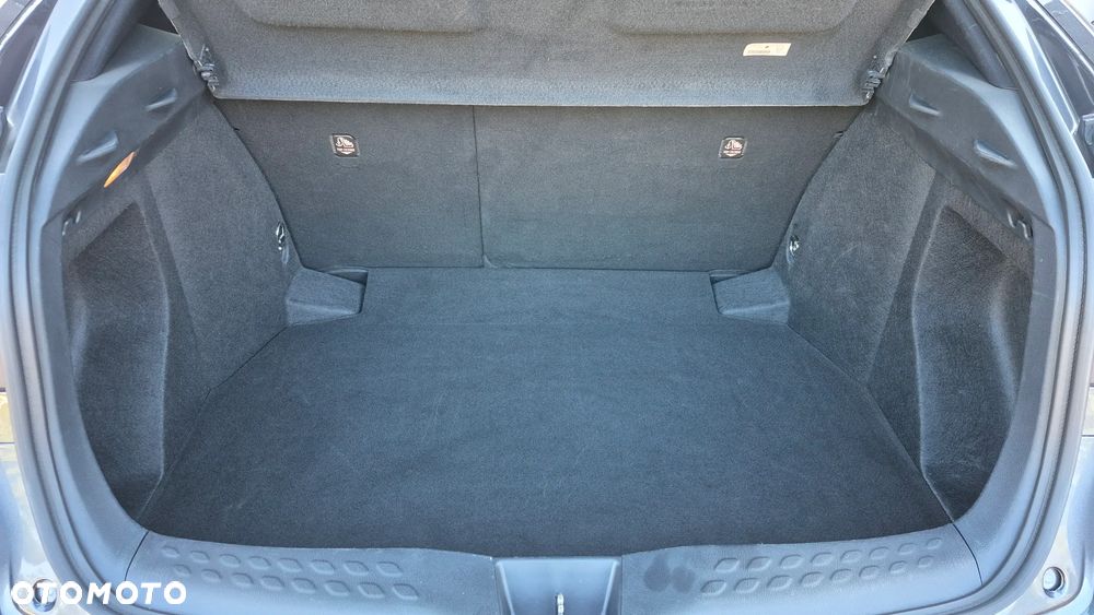 Toyota C-HR Flow - 13