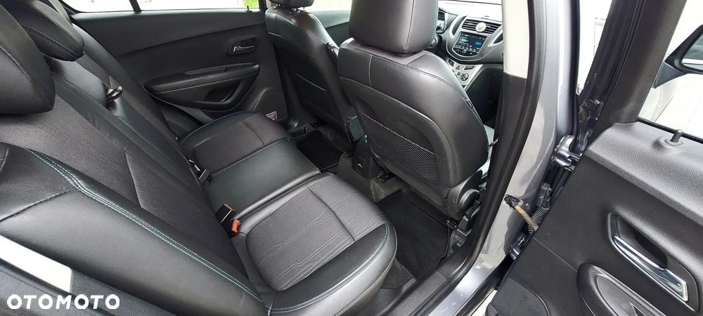Chevrolet Trax 1.6 LT - 24