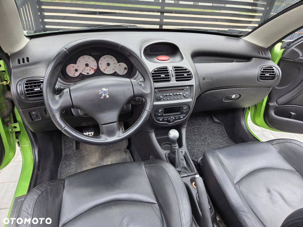 Peugeot 206 CC 110 RC-Line - 25