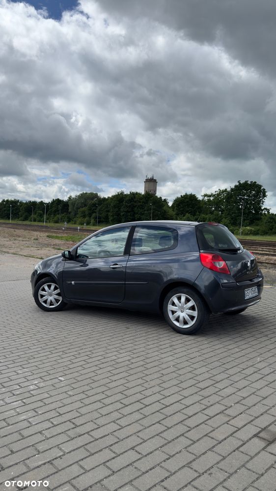 Renault Clio 1.5 dCi Extreme - 2