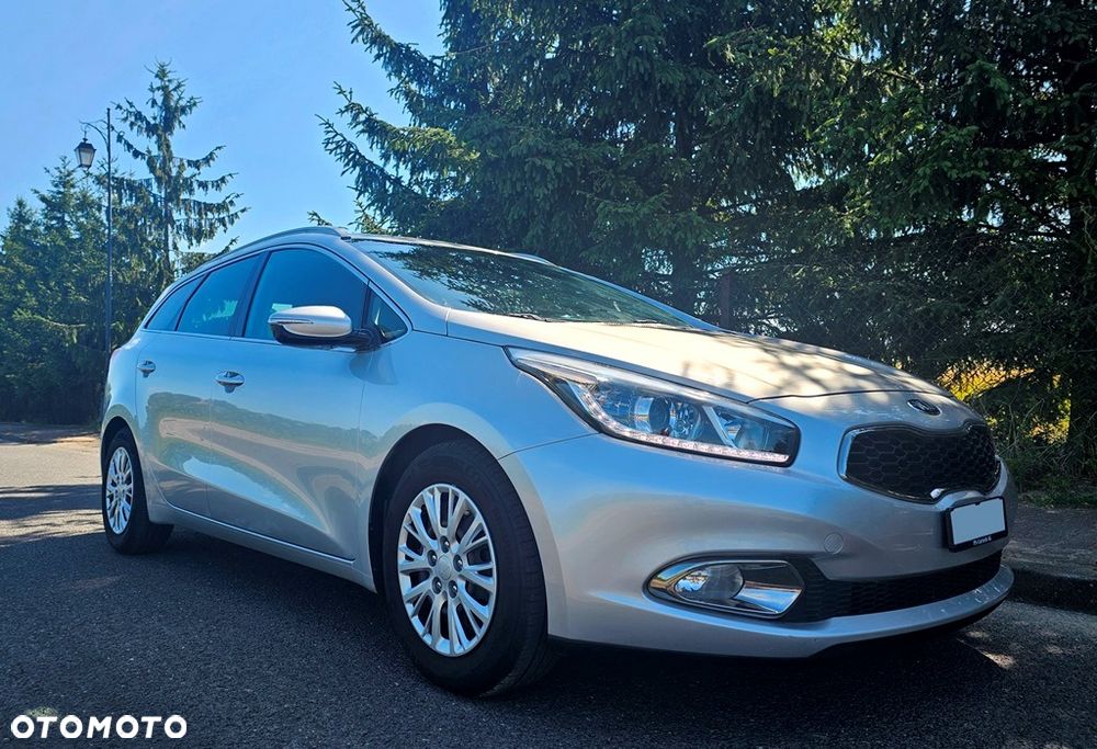 Kia Ceed 1.6 GDI Platinum Edition - 31