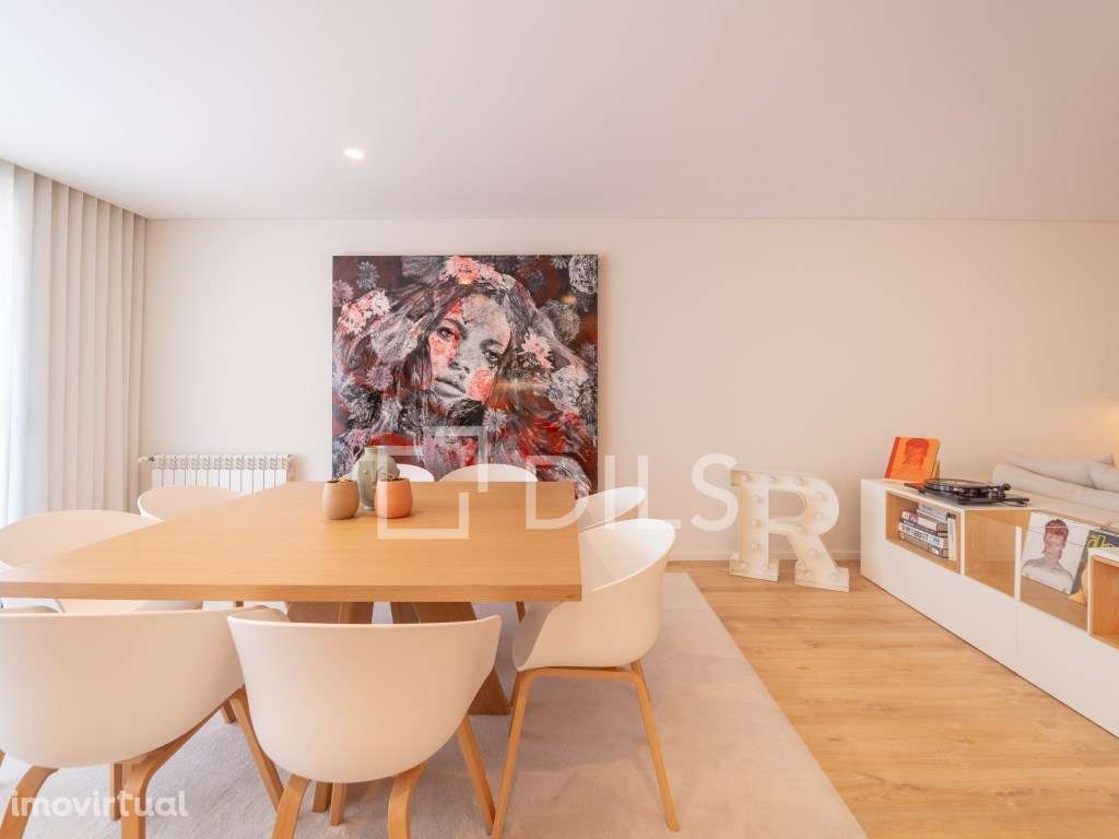 Apartamento T4 com varanda, em Matosinhos Sul - Grande imagem: 4/52