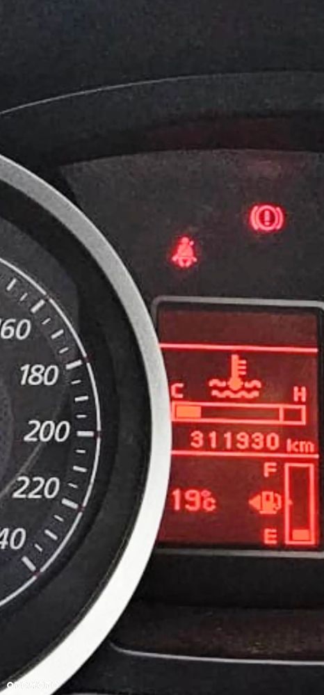 Mitsubishi Lancer - 11