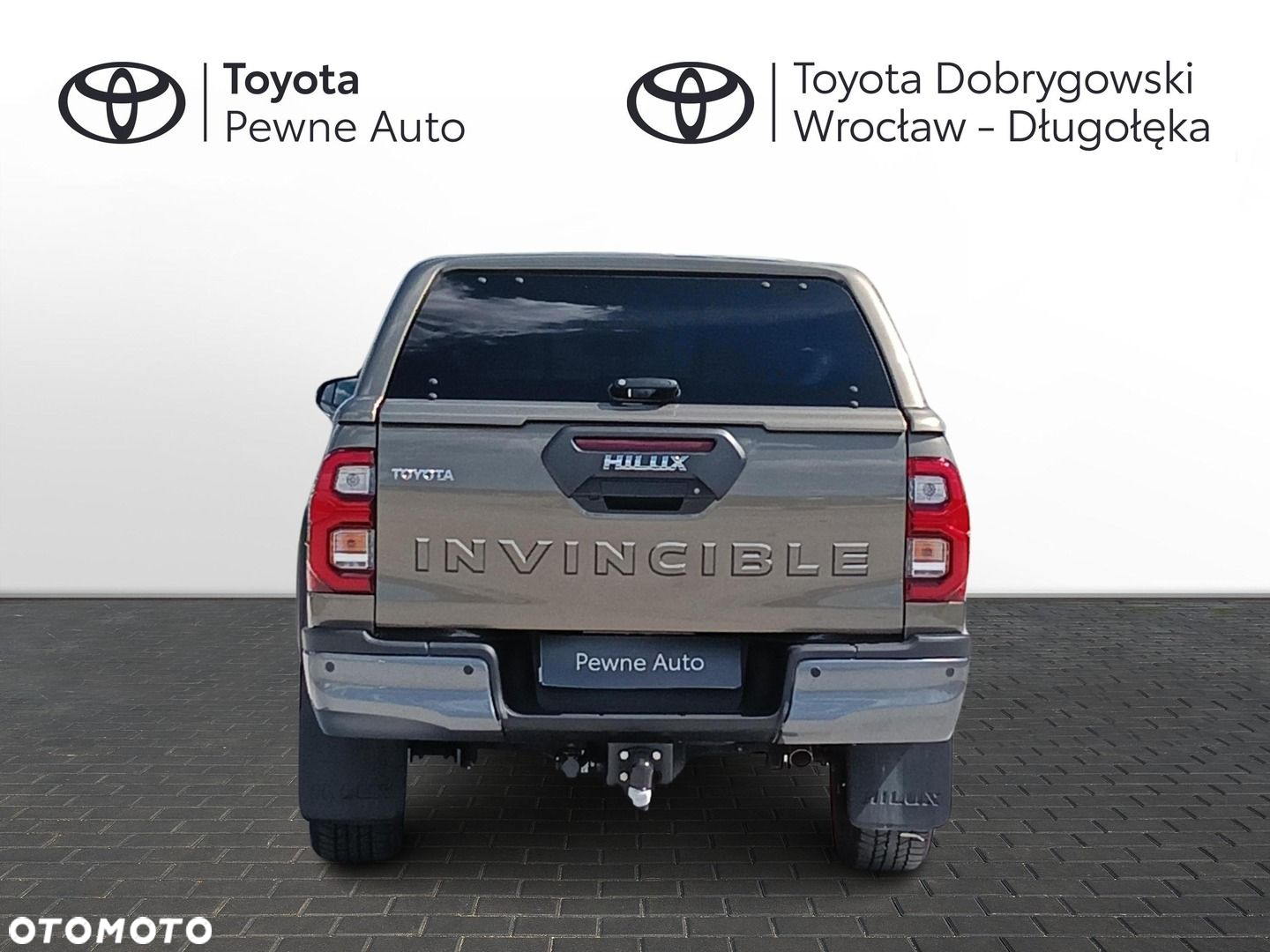 Toyota Hilux 2.8 D-4D Double Cab Invincible 4x4 - 6