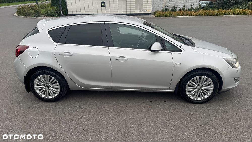 Opel Astra - 12
