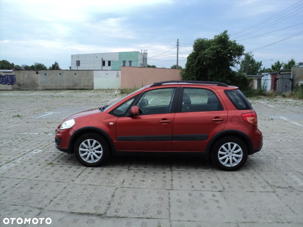 Suzuki SX4 1.6 Comfort 4WD - 5