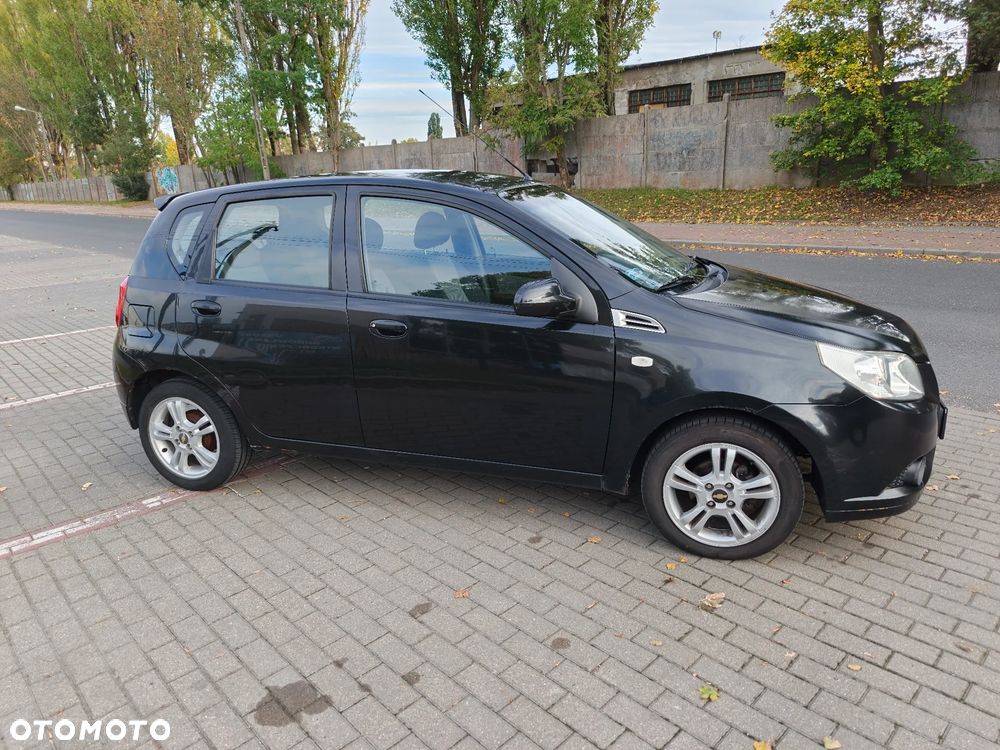 Chevrolet Aveo 2008 photo 2