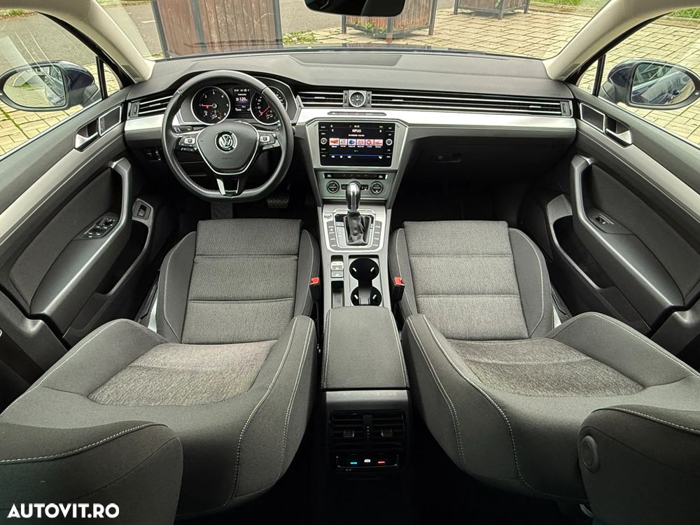 Volkswagen Passat 1.6 TDI SCR DSG Comfortline - 4