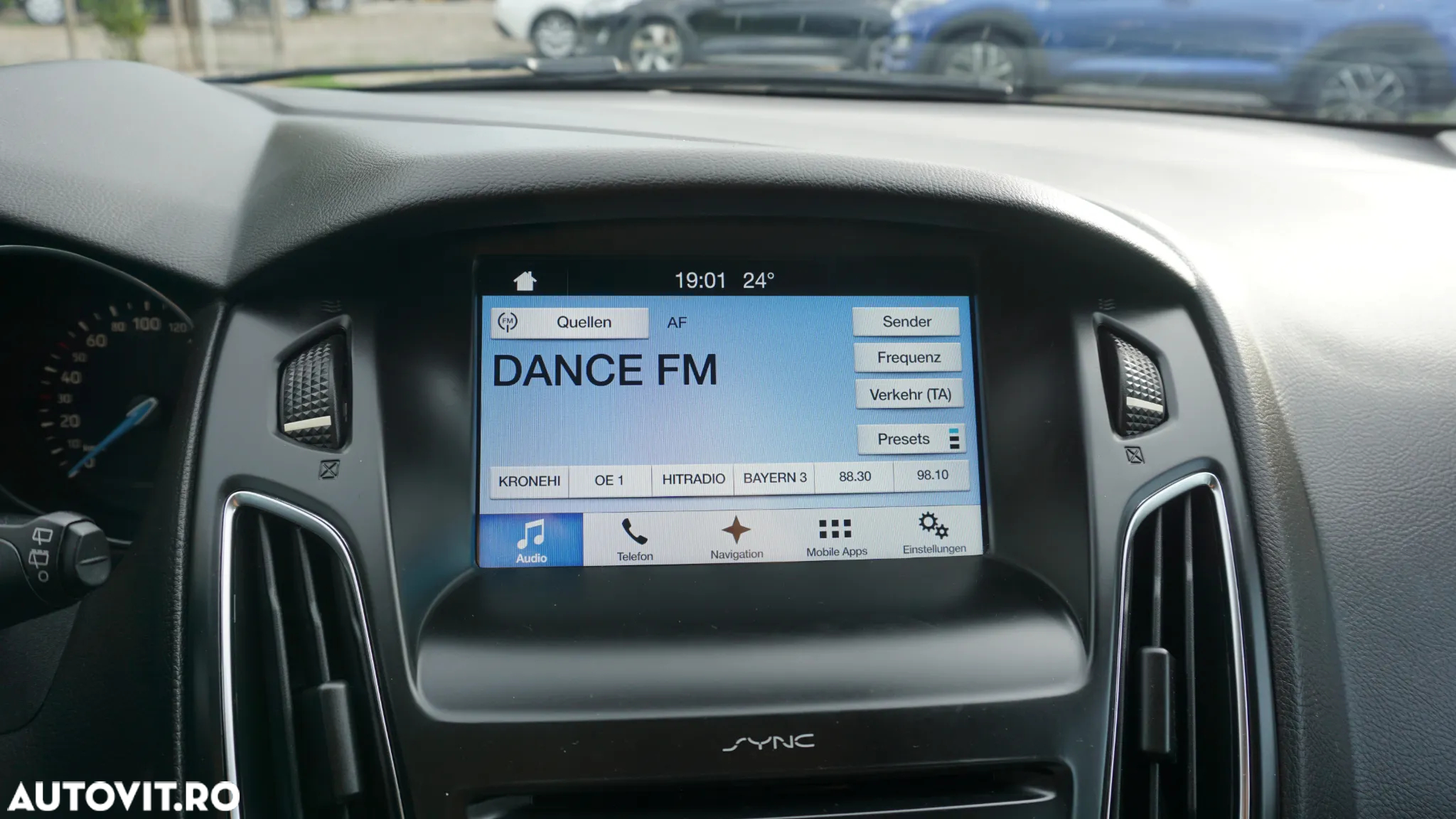 Ford Focus 1.0 EcoBoost Trend - 25