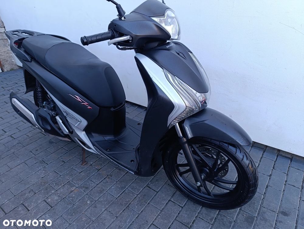 Honda SH - 22