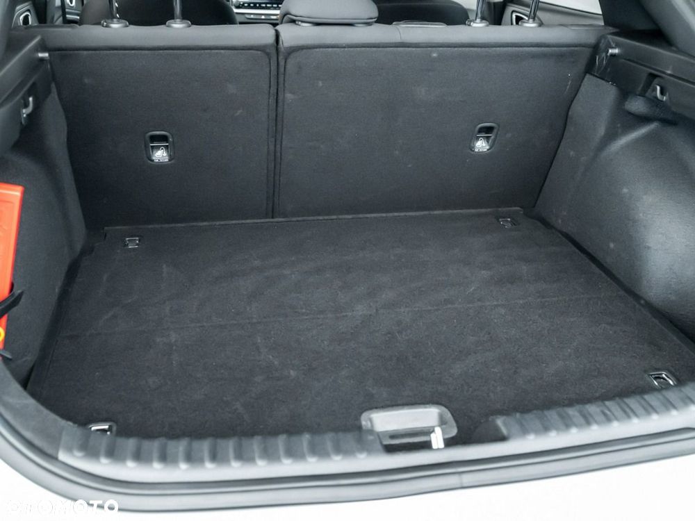 Kia XCeed 1.5 T-GDI M - 28