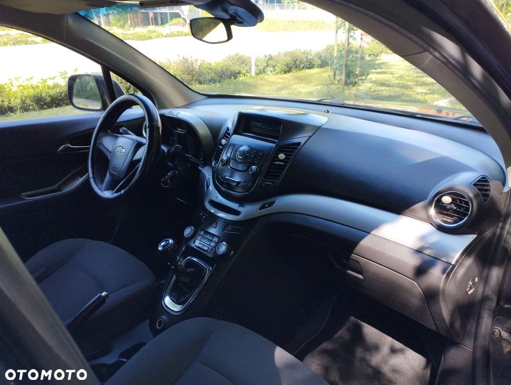Chevrolet Orlando 1.8 LTZ - 23