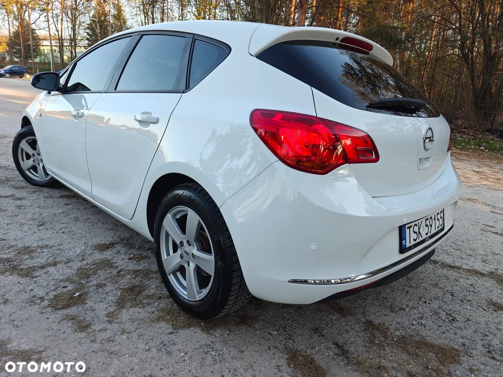 Opel Astra 1.4 Turbo - 18