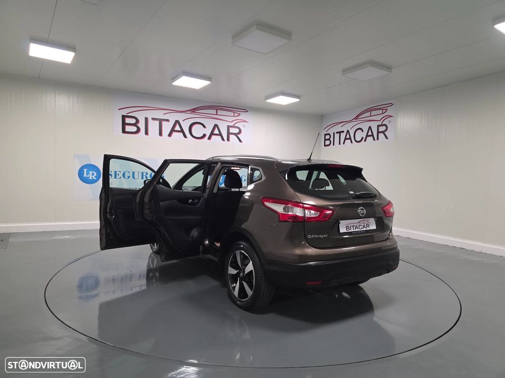 Nissan Qashqai 1.5 dCi N-Connecta Led - 34